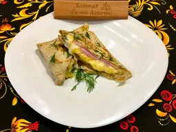 Блин с ветчиной и сыром