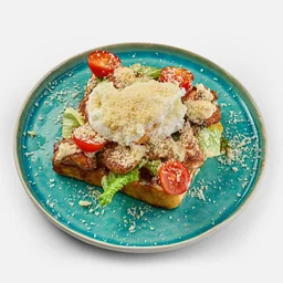 Картофельная вафля с курицей