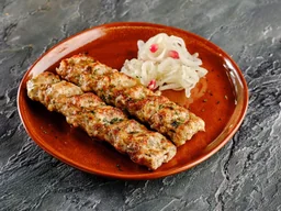 Люля-кебаб из курицы с сыром