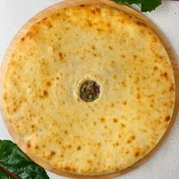 Осетинский Пирог со свекольной батвой и сыром