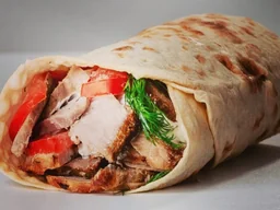 Шашлык из свинины, завернутый в лаваш