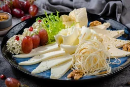 Сырное асорти