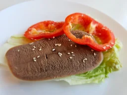 Язык отварной (говяжий)